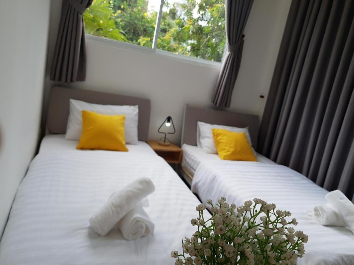 Yelo Hostel & Cafe Bandar Ho Chi Minh Luaran gambar